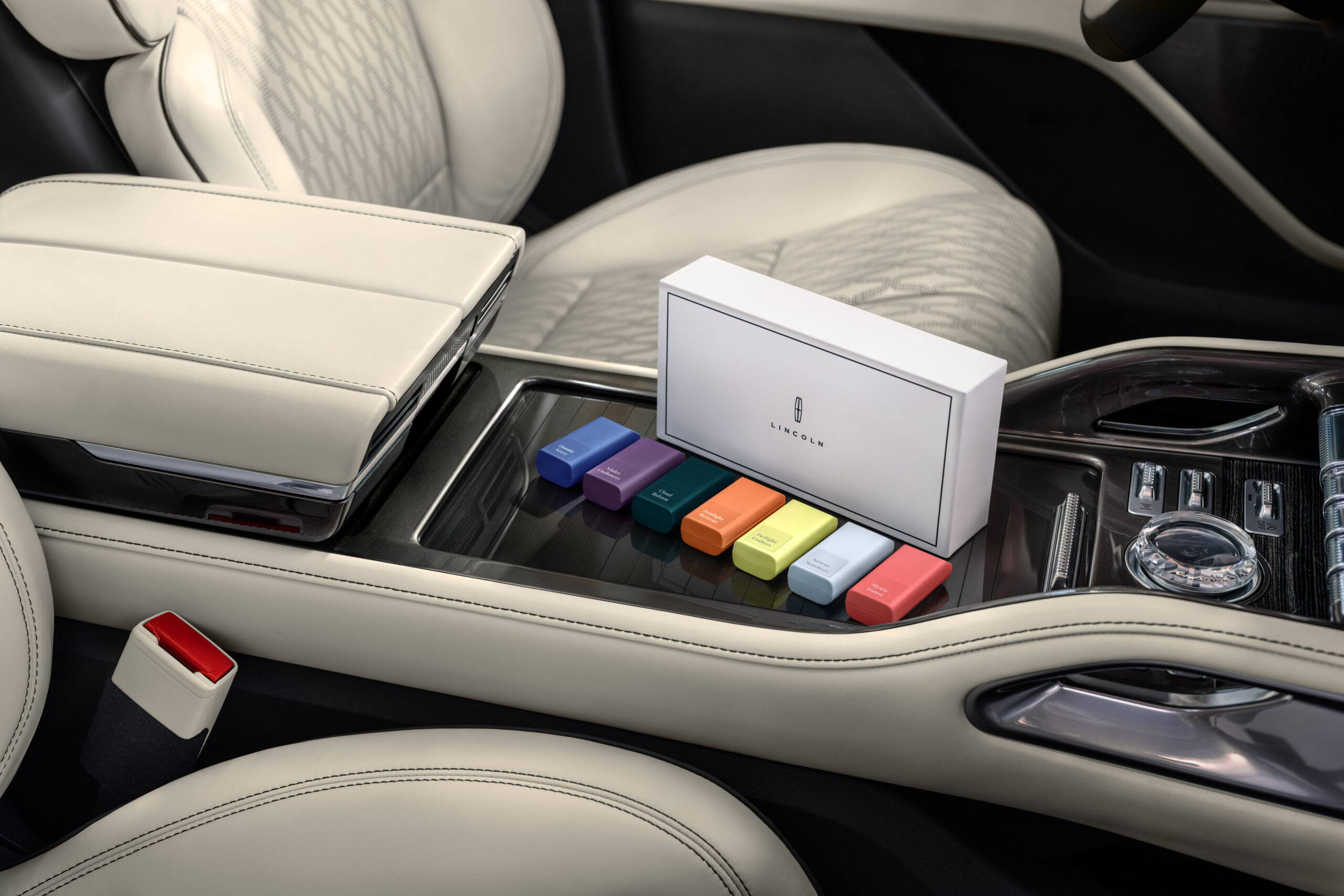 Lincoln launches expanded Digital Scent collection for 2024 Nautilus