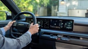 Kia partners with myQ to offer smart Connected Garage feature