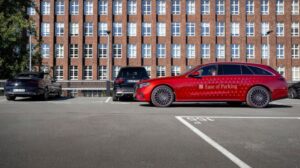 Mercedes-Benz updates automated parking assist feature