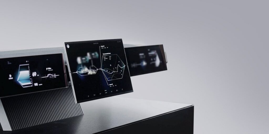 Helping users make the most of their cabin space, LG’s Pop & Fold Display only pops out when needed